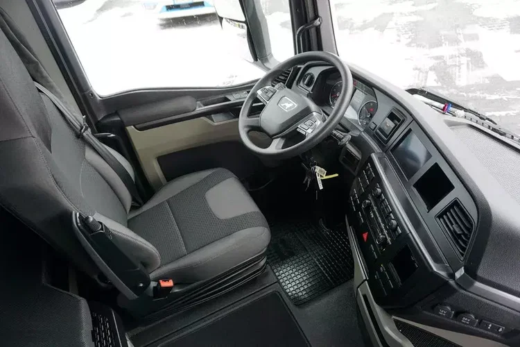 MAN TGX / 18.470 / E 6 / GM / ZESTAW PRZEJAZDOWY 120 M3 / ŁAD. 14 815 KG / RETARDER zdjęcie 13