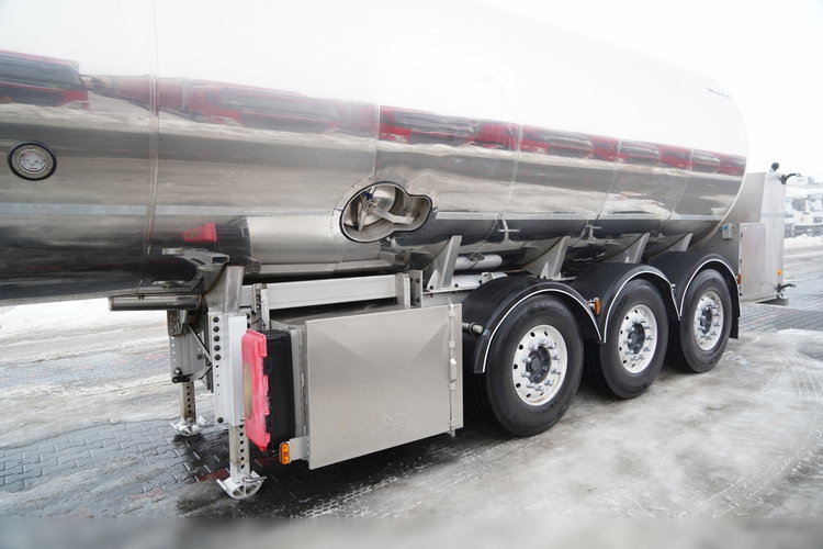 Magyar / CYSTERNA SPOŻYWCZA / 30 000 L / OŚ PODNOSZONA / OŚ SKRĘTNA /  zdjęcie 10