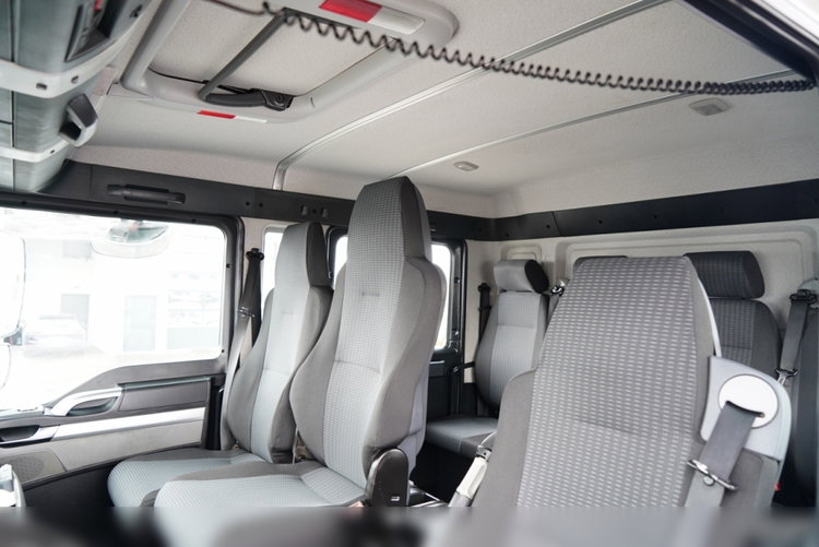 MAN TGM 18.340 / 4X2 / 3 STRONNA WYWROTKA / HYDROBURTA / BRYGADÓWKA 7 MIEJSC / BORDMATIC zdjęcie 35