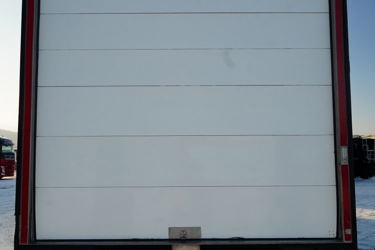 Renault T 430 / 6x2 / CHŁODNIA -9 M / AGREGAT CARRIER SUPRA 1250 / WINDA ZAŁADOWCZA  / ROLETA / OŚ PODNOSZONA / SKRĘTNA zdjęcie 14