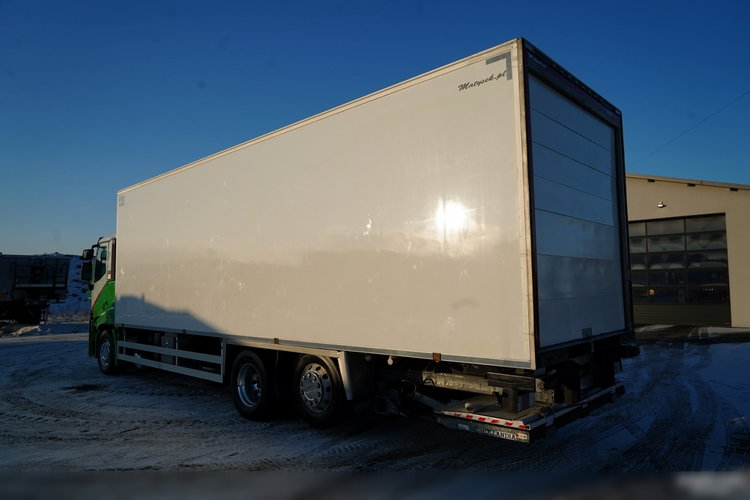 Renault T 430 / 6x2 / CHŁODNIA -9 M / AGREGAT CARRIER SUPRA 1250 / WINDA ZAŁADOWCZA  / ROLETA / OŚ PODNOSZONA / SKRĘTNA zdjęcie 4