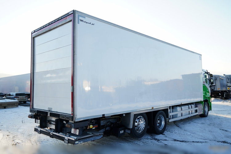 Renault T 430 / 6x2 / CHŁODNIA -9 M / AGREGAT CARRIER SUPRA 1250 / WINDA ZAŁADOWCZA  / ROLETA / OŚ PODNOSZONA / SKRĘTNA zdjęcie 5