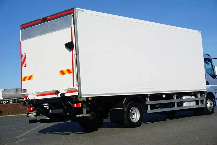 DAF LF / 260 / ACC / EURO 6 / CHŁODNIA + WINDA / MULTITEMPERATURA / 18 PALET zdjęcie 33