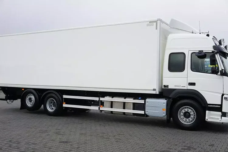 Volvo FM / 460 / E 6 / IZOTERMA + WINDA / 22 PALETY / DŁ 9.1 M / ŁAD. 14 345 KG zdjęcie 16
