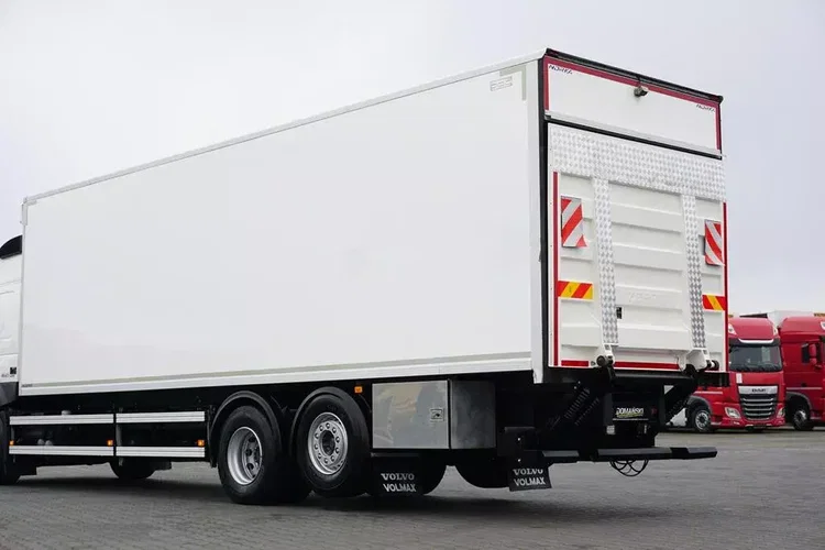 Volvo FM / 460 / E 6 / IZOTERMA + WINDA / 22 PALETY / DŁ 9.1 M / ŁAD. 14 345 KG zdjęcie 26