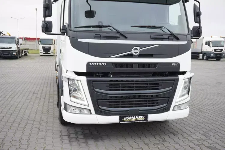 Volvo FM / 460 / E 6 / IZOTERMA + WINDA / 22 PALETY / DŁ 9.1 M / ŁAD. 14 345 KG zdjęcie 30