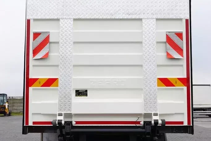 Volvo FM / 460 / E 6 / IZOTERMA + WINDA / 22 PALETY / DŁ 9.1 M / ŁAD. 14 345 KG zdjęcie 35