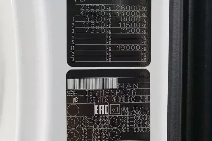 MAN TGS / 26.360 / EURO 6 / CHŁODNIA + WINDA / 20 PALET zdjęcie 11