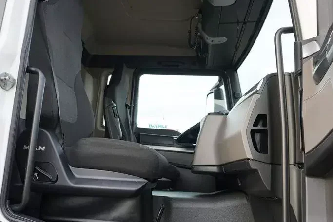 MAN TGS / 26.360 / EURO 6 / CHŁODNIA + WINDA / 20 PALET zdjęcie 8