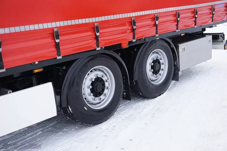 Volvo FH / 460 / EURO 6 / ZESTAW PRZESTRZENNY + WINDA / OŚ SKRĘTNA zdjęcie 19