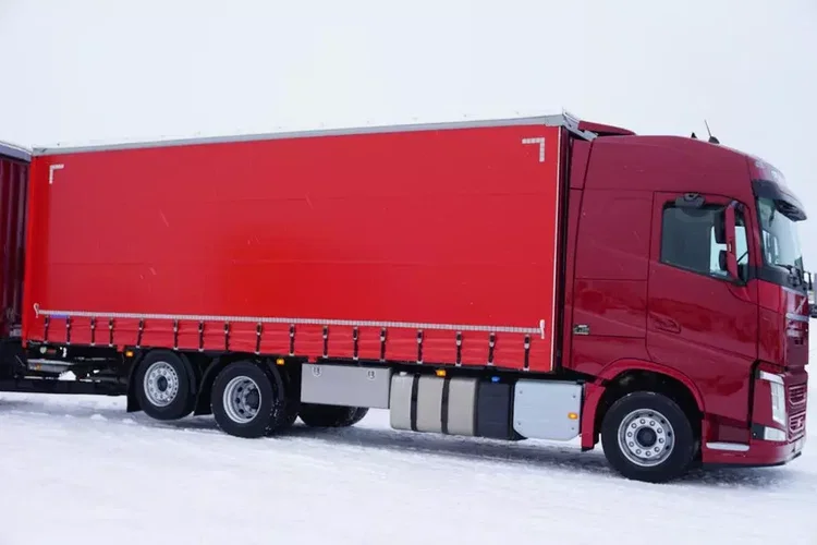 Volvo FH / 460 / EURO 6 / ZESTAW PRZESTRZENNY + WINDA / OŚ SKRĘTNA zdjęcie 26