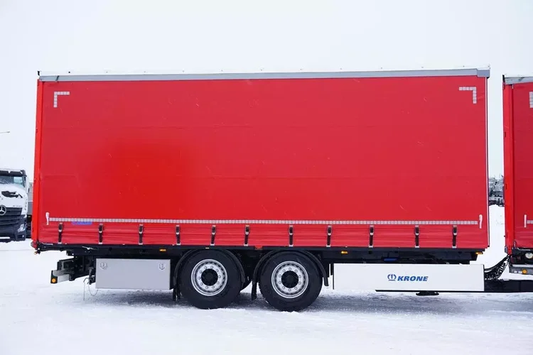 Volvo FH / 460 / EURO 6 / ZESTAW PRZESTRZENNY + WINDA / OŚ SKRĘTNA zdjęcie 30