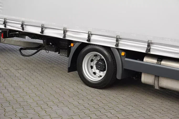 MAN TGX / 18.470 / E 6 / GM / ZESTAW PRZEJAZDOWY 120 M3 / ŁAD. 14 815 KG / RETARDER zdjęcie 40