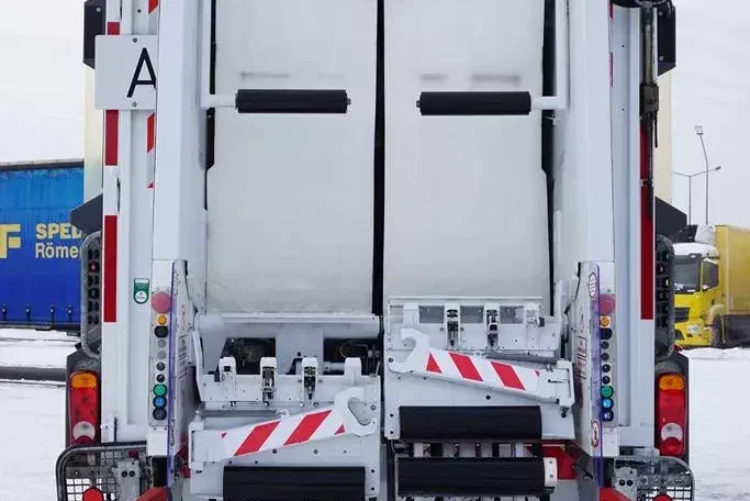 Mercedes ANTOS / 2533 / SMIECIARKA FAUN / OŚ SKRĘTNA / 90 000 KM zdjęcie 10