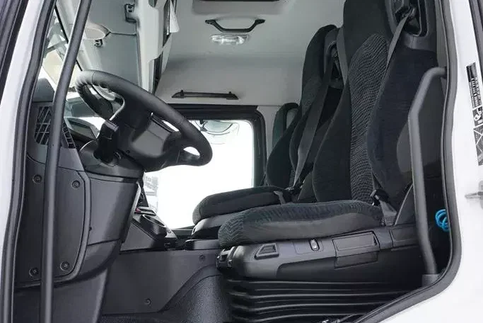 Mercedes ANTOS / 2533 / SMIECIARKA FAUN / OŚ SKRĘTNA / 90 000 KM zdjęcie 7