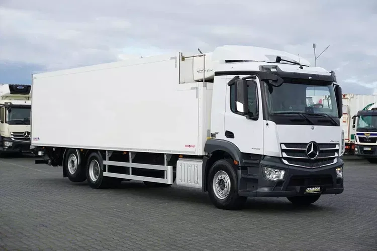 Mercedes ANTOS / 2535 / EURO 6 / CHŁODNIA + WINDA / 23 PALETY / OŚ SKRĘTNA zdjęcie 2