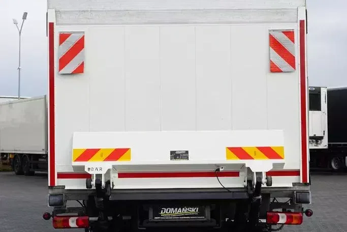 Mercedes ANTOS / 2535 / EURO 6 / CHŁODNIA + WINDA / 23 PALETY / OŚ SKRĘTNA zdjęcie 29