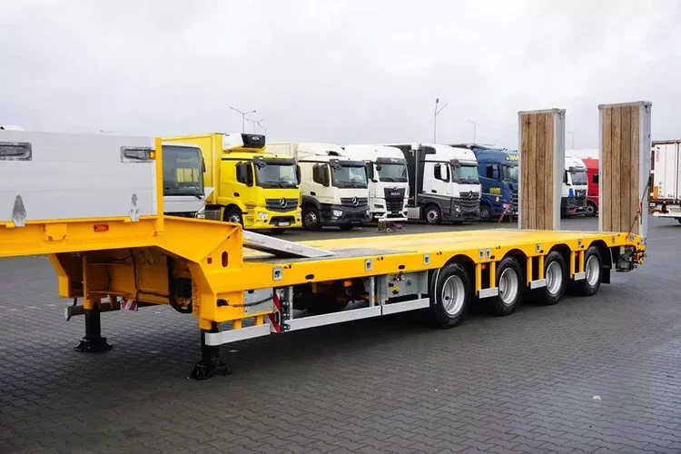 BODEX / NISKOPODWOZIOWA / 4 OSIE / NAJAZDY / 2 X OŚ SKRĘTNA / DMC 65 000 KG / JAK NOWA zdjęcie 12