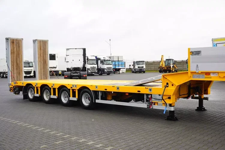 BODEX / NISKOPODWOZIOWA / 4 OSIE / NAJAZDY / 2 X OŚ SKRĘTNA / DMC 65 000 KG / JAK NOWA zdjęcie 13