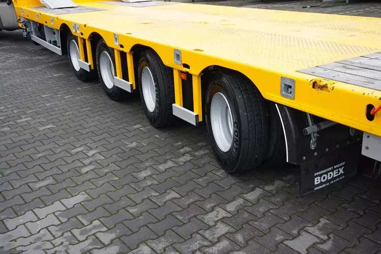 BODEX / NISKOPODWOZIOWA / 4 OSIE / NAJAZDY / 2 X OŚ SKRĘTNA / DMC 65 000 KG / JAK NOWA zdjęcie 9