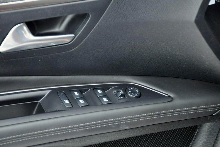 Peugeot 3008 1.6i(165KM) Virtual Cokpit Led Skóry Navigacja Kamera360 Alu18"ASO zdjęcie 36