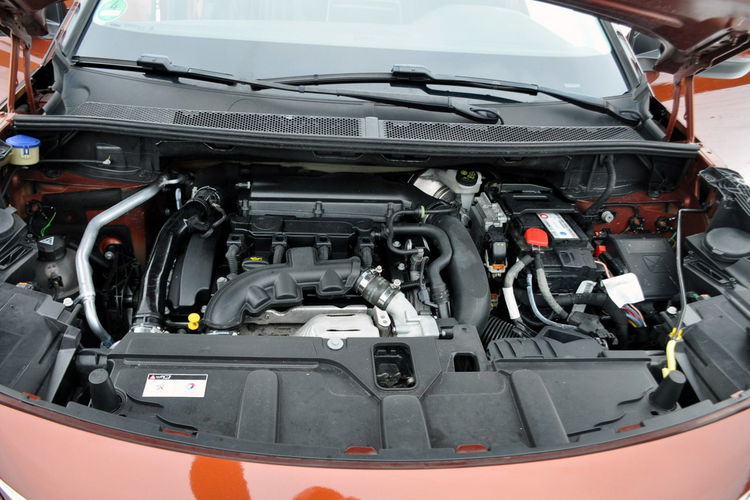 Peugeot 3008 1.6i(165KM) Virtual Cokpit Led Skóry Navigacja Kamera360 Alu18"ASO zdjęcie 38