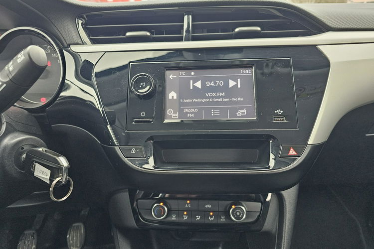 Opel Corsa Książka serwisowa, czujniki parkowania, kontrola pasa ruchu zdjęcie 23