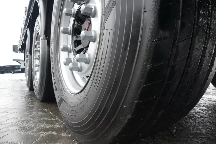 BERGER FIRANKA / WAGA 4940 KG / STANDARD / zdjęcie 18