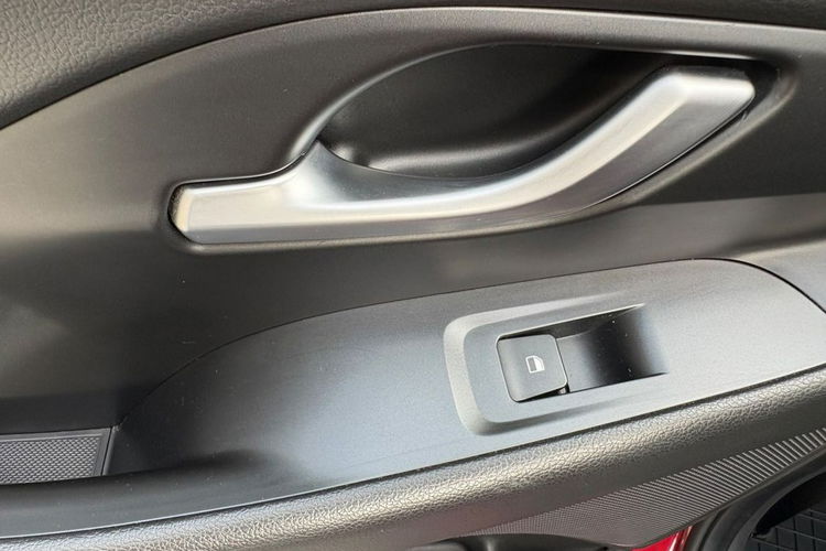 Hyundai i30 Automatyczna skrzynia,Salon Polska,Pierwszy waściciel. zdjęcie 16