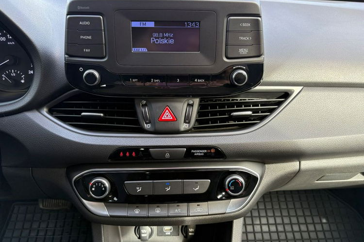 Hyundai i30 Automatyczna skrzynia,Salon Polska,Pierwszy waściciel. zdjęcie 22