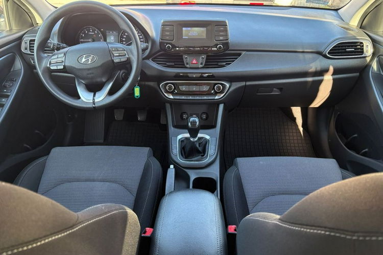 Hyundai i30 Salon Polska, Pierwszy właściciel, Bezwypadkowy,6 biegowa skrzynia. zdjęcie 11