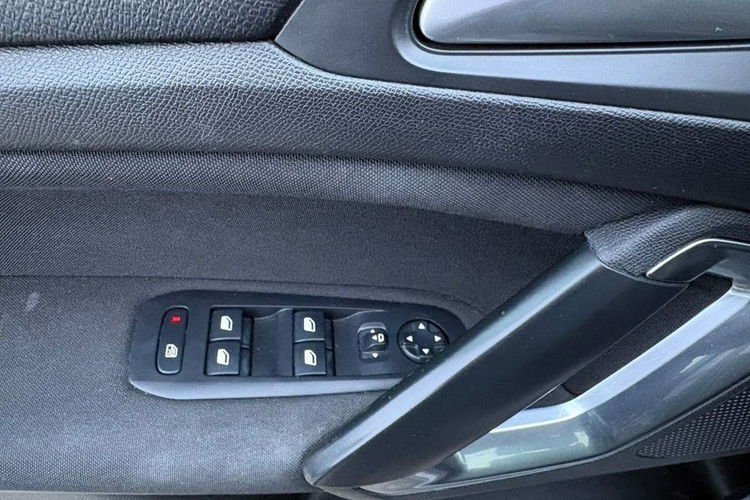 Peugeot 308 Salon Polska, Nawigacja, Tempomat, Czujniki parkowania, Stan b.dobry. zdjęcie 23