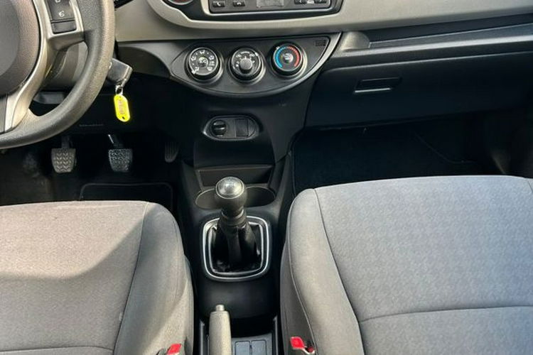 Toyota Yaris Pierwsza rejestracja 04.2021r, Salon Polska, . zdjęcie 13