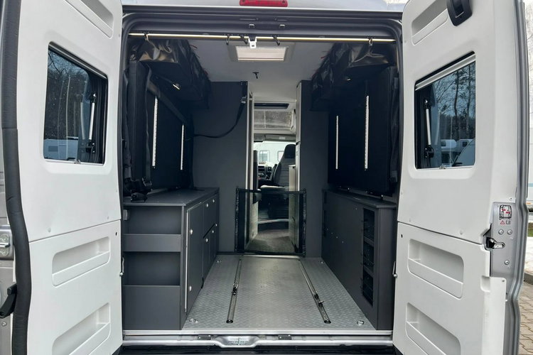 inny Adria Twin Sports 640 SG zdjęcie 8