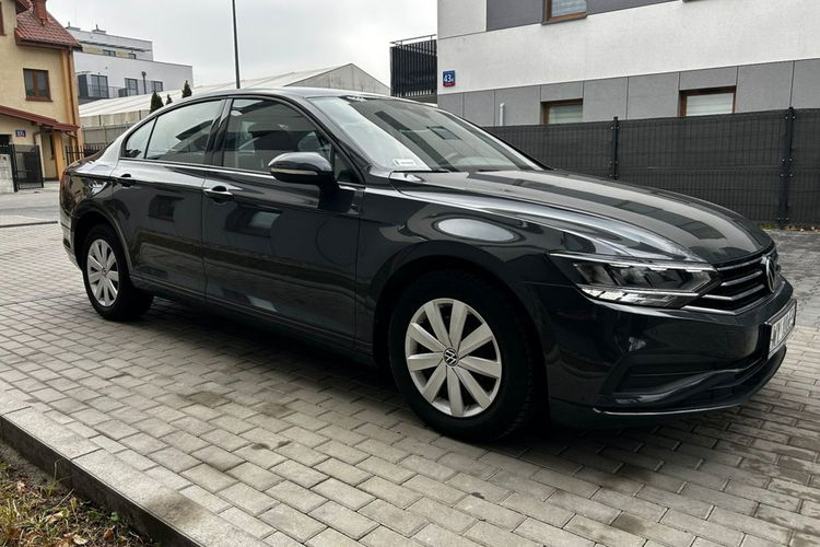 Volkswagen Passat Pierwsza rejestracja 03.2021r, DSG,Salon PL,Serwis w ASO,Bezwypadkowy. zdjęcie 2