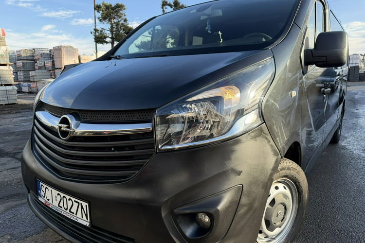 Opel Vivaro Klimatyzacja, Ele szyby, Nawigacja, PDC, Kamera cofania, 2 kpl. opon zdjęcie 2