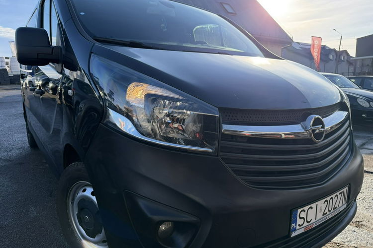 Opel Vivaro Klimatyzacja, Ele szyby, Nawigacja, PDC, Kamera cofania, 2 kpl. opon zdjęcie 5