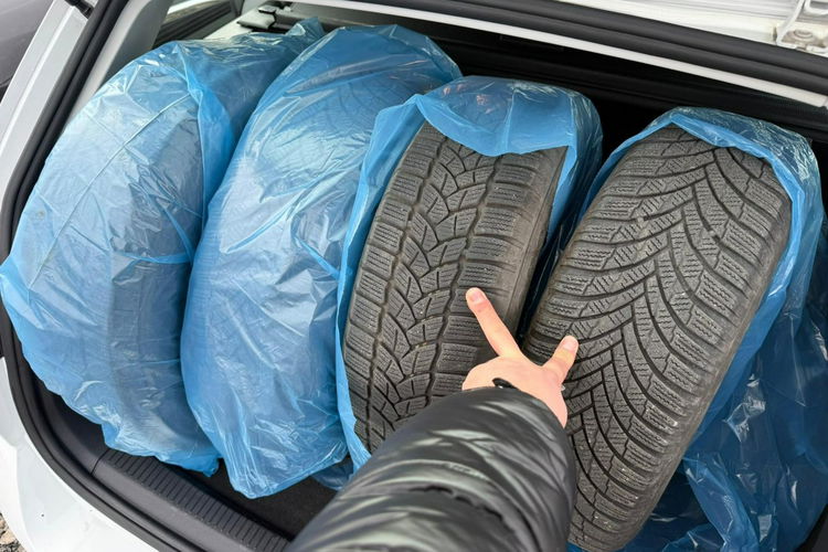 Volkswagen Golf 7.5 Lift1.6 TDI Salon PL Ledy Navigacja Dotykowa Stan BDB Gwarancja zdjęcie 14