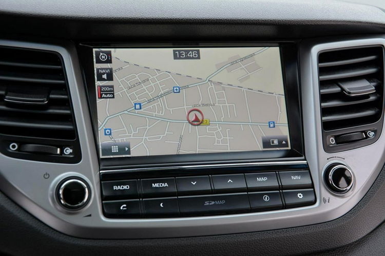 Hyundai Tucson Premium Skóry biXenon Led BLIS Panorama El.Klapa Navi Kamera AWD Alu19 zdjęcie 24