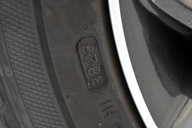 Hyundai Tucson Premium Skóry biXenon Led BLIS Panorama El.Klapa Navi Kamera AWD Alu19 zdjęcie 39