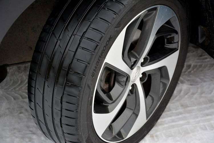 Hyundai Tucson Premium Skóry biXenon Led BLIS Panorama El.Klapa Navi Kamera AWD Alu19 zdjęcie 40