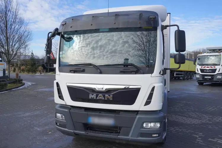 MAN TGM 15.250 / Chłodnia Aubineau 15 EPAL / multitemperatura / ATP/FRC 09/2027 / Carrier Supra 850 MT zdjęcie 8