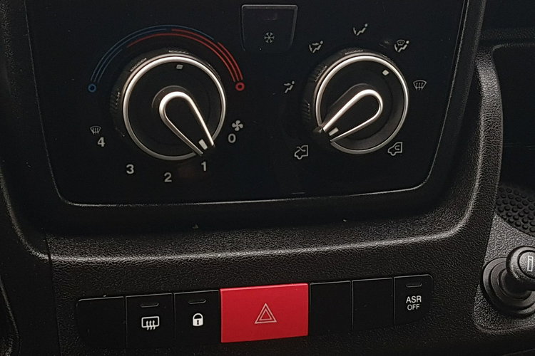 Fiat Ducato L3H2 CHŁODNIA 2 KOMORY IZOTERMA AGREGAT KLIMA TEMPOMAT zdjęcie 37