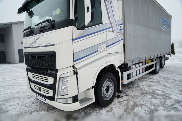 Volvo FH 500 / SOLÓWKA / 6X2 / KLIMA POSTOJOWA  / WINDA DHOLLANDIA / OŚ PODNOSZONA / SKRĘTNA / MOCNA PODŁOGA zdjęcie 11