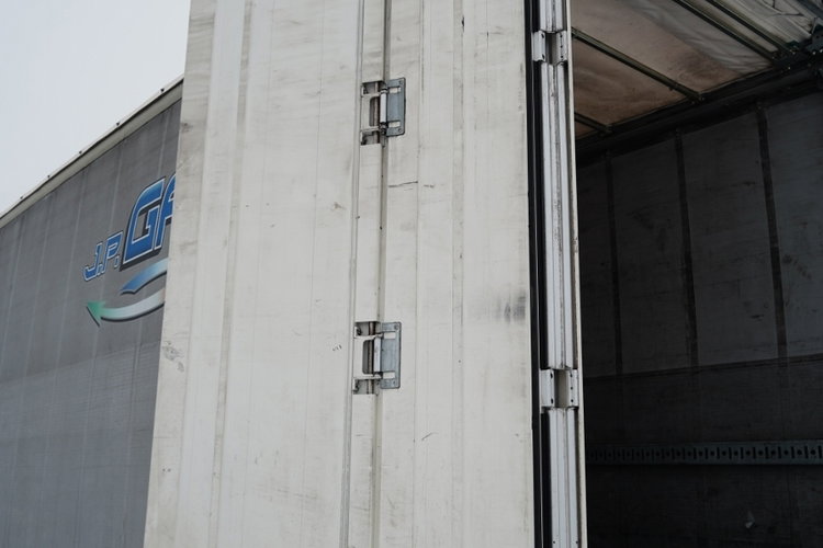 Volvo FH 500 / SOLÓWKA / 6X2 / KLIMA POSTOJOWA  / WINDA DHOLLANDIA / OŚ PODNOSZONA / SKRĘTNA / MOCNA PODŁOGA zdjęcie 28