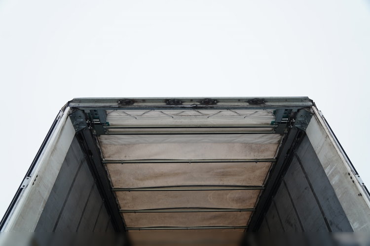 Volvo FH 500 / SOLÓWKA / 6X2 / KLIMA POSTOJOWA  / WINDA DHOLLANDIA / OŚ PODNOSZONA / SKRĘTNA / MOCNA PODŁOGA zdjęcie 29