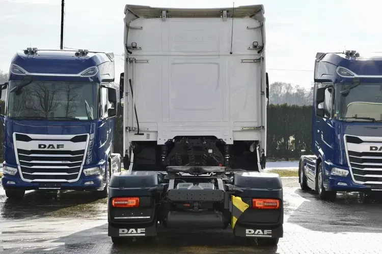 DAF XG 480 / ZF INTARDER / FULL LED / SALONKA / BOGATA WERSJA zdjęcie 12