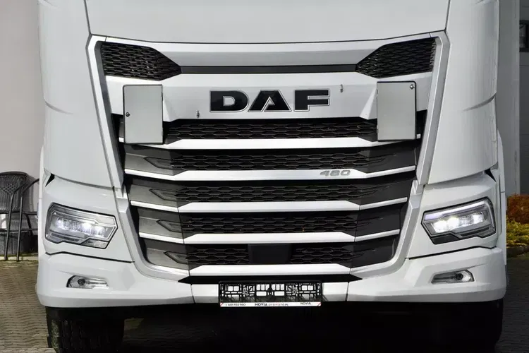 DAF XG 480 / ZF INTARDER / FULL LED / SALONKA / BOGATA WERSJA zdjęcie 4