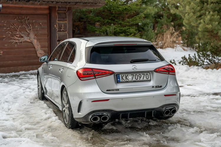 Mercedes A45 AMG 4Matic+ / 2.0 421KM / Performance / 2kpl kół / Bezwypadkowy / Salon PL zdjęcie 31