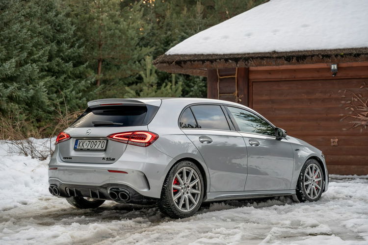 Mercedes A45 AMG 4Matic+ / 2.0 421KM / Performance / 2kpl kół / Bezwypadkowy / Salon PL zdjęcie 33